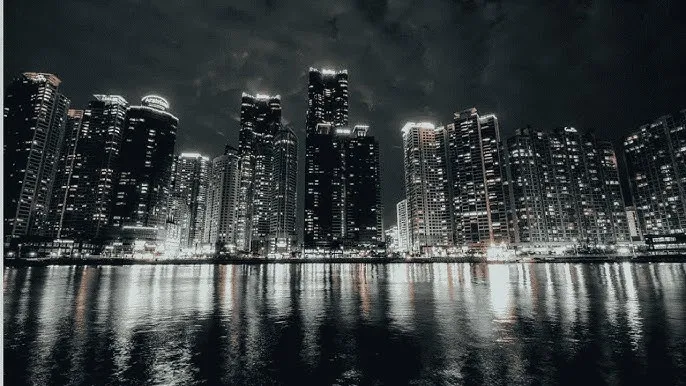 午夜福利92看看电影80 - 城市之光：霓虹背后的人间烟火